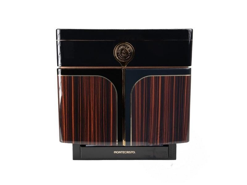 Montecristo 1935 Anniversary “Tesoro De Oro” Humidor with Cigars